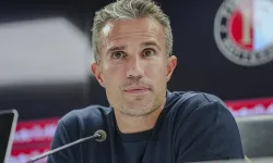 Robin van Persie'den Mourinho'ya flaş cevap!