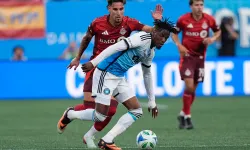 Wilfried Zaha çıldırdı: Suçu takım arkadaşlarına attı