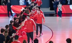 12 Dev Adam için tören düzenlendi!