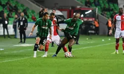 Sakaryaspor ile Sivasspor 0-0 berabere kaldı