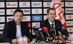 Antalyaspor, Erol Bulut ile 2 yıllık sözleşme imzaladı
