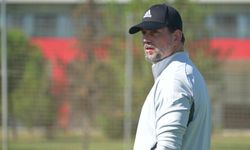 Erol Bulut, Antalyaspor’la ilk antrenmanına çıktı! Yeni dönem resmen başladı