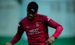 Derbi Öncesi Osimhen Sürprizi! Antrenmana Çıktı, Müjdeyi Verdi