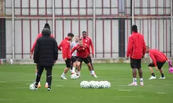 Samsunspor, AEK Maçı Öncesi Hazırlıklarını Tamamladı