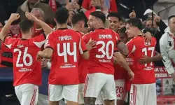 Benfica Sahasında Napoli’yi 2-0 Mağlup Etti!