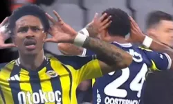 Jayden Oosterwolde Derbide Sahneye Çıktı! Göndermeli Sevinç Yaptı