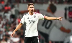 Beşiktaş’ta Demir Ege Tıknaz Kadrodan Çıkarıldı