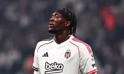 Beşiktaş, Yasin Özcan’ı İstanbul’a Getirdi: Genç Defans Oyuncusu Sağlık Kontrollerinden Geçecek