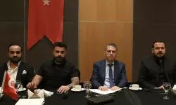 Gençlerbirliği Yönetimi ve Futbolcular Yemekte Buluştu
