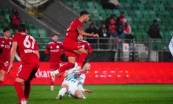 Rizespor ile Beyoğlu Yeni Çarşı 1-1 berabere kaldı