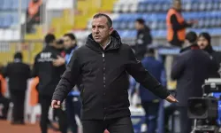 Çaykur Rizespor Teknik Direktörü Recep Uçar: “Gol yemeden bitirdiğimiz için mutluyuz”