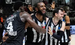 Beşiktaş 40 Sayı Fark Attı: Rakibini Bekliyor