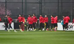A Milli Takım’da Romanya Hazırlıkları Sürüyor: Merih ve Zeki Antrenmanda Yok