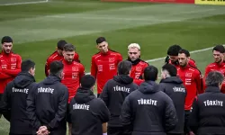 Türkiye Millî Futbol Takımı, Romanya Maçına Hazır