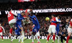 Arsenal Chelsea'yi Devirdi: Duran Toptan İki Gol