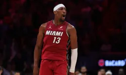 Adebayo'dan Tarihi Gece: 83 Sayı!