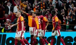 Galatasaray'da Kart Tehlikesi: 7 Oyuncu Sınırda