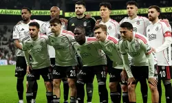 Beşiktaş-Antalyaspor maçında Cengiz Ünder’e tribünlerden protesto