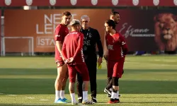 Galatasaray’da Kasımpaşa Mesaisi Başladı! Okan Buruk Sahaya İndi