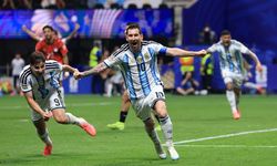 Arjantin'den Tarihi Dönüş: Messi Bir Kez Daha Tarihe Geçti