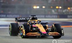 Singapur GP: Leclerc üst üste 2. kez pole'de, Verstappen sekizinci!