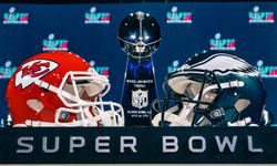 Kansas City Chiefs ile Philadelphia Eagles, Super Bowl maçında bu gece karşılaşacaklar