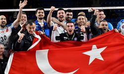 Halkbank 9 yıl sonra yarı finale yükseldi!