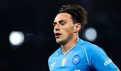 Napoli'de yeniden Ejif Elmas!