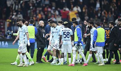 Adana Demirspor sahadan çekildi!