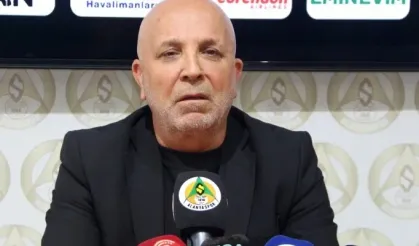 Hasan Çavuşoğlu: "Alanyaspor'u zor dönemde yalnız bırakmayız"