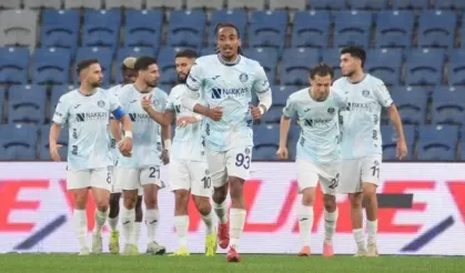 Adana Demirspor'dan unutulmaz geri dönüş!