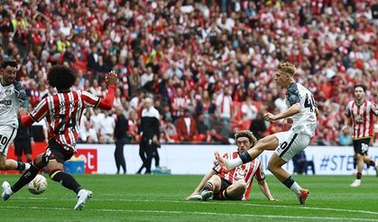 Play-off maçında inanılmaz son: Premier Lig'e yükselen son takım belli oldu