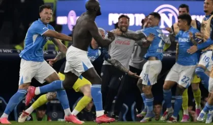 Serie A'da şampiyon Napoli!