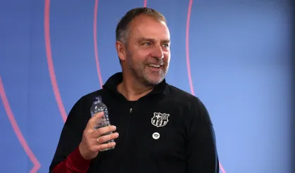 İspanya'da yılın teknik direktörü Hansi Flick!