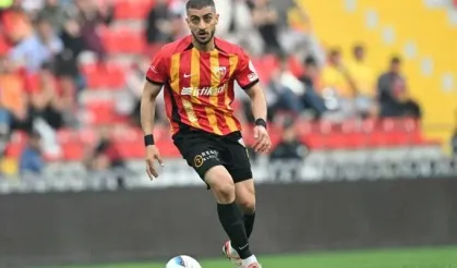 Kayserispor, Hosseini ile imzaladı