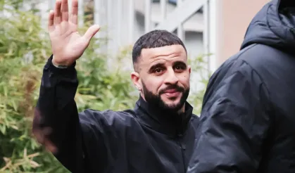 Milan'da Walker ve Abraham yolcu!