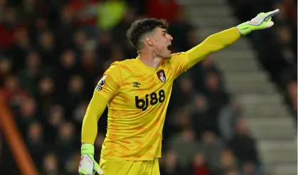 Arsenal tecrübeli eldiveni transfer etti