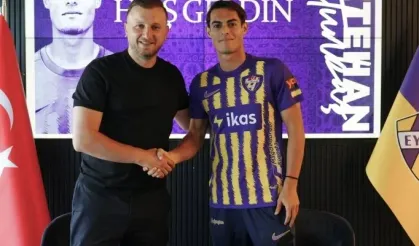 Eyüpspor genç golcüye imza attırdı