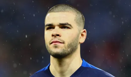 Lucas Chevalier, adım adım PSG'ye!