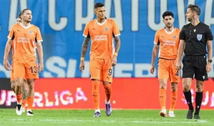 Başakşehir'den Konferans Ligi'ne erken veda!