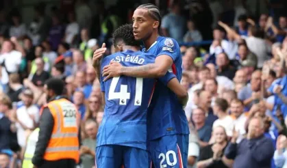 Chelsea, Fulham'ı 2 golle geçti