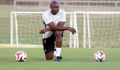 Pierre Webo'dan görev değişikliği!