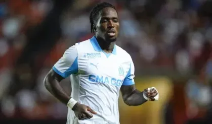 Jonathan Rowe'u Bologna kaptı!