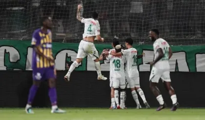 Konyaspor'dan Eyüpspor'a 4 gollü tarife