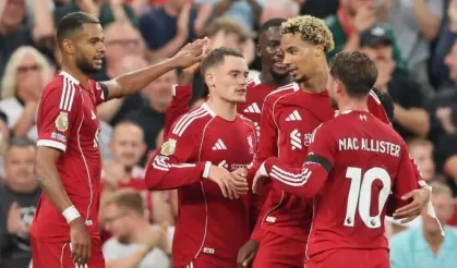 6 gollü maçta kazanan Liverpool