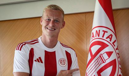 Antalyaspor imzayı attırdı: Nikola Storm