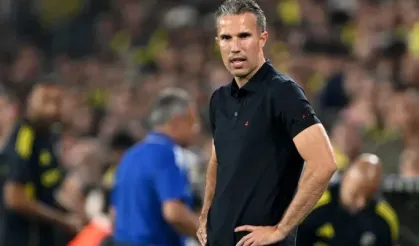 Robin van Persie: "Fenerbahçe benim için çok özel"