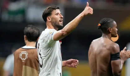 Manchester City'den Ruben Dias'la sözleşmesini uzattı