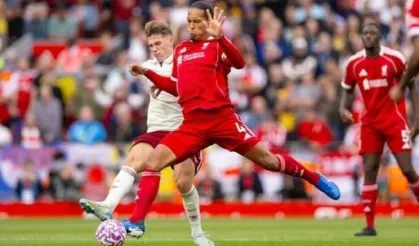 Szoboszlai attı: Liverpool, Arsenal'i devirdi