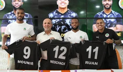 Alanyaspor Transfer Bombası! 3 Yeni Futbolcu İçin İmza Töreni